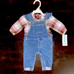 Carter’s Newborn Overall Set